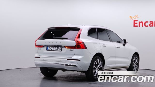Volvo XC60 (II) B6 Inscirtion 2022 — фото 2