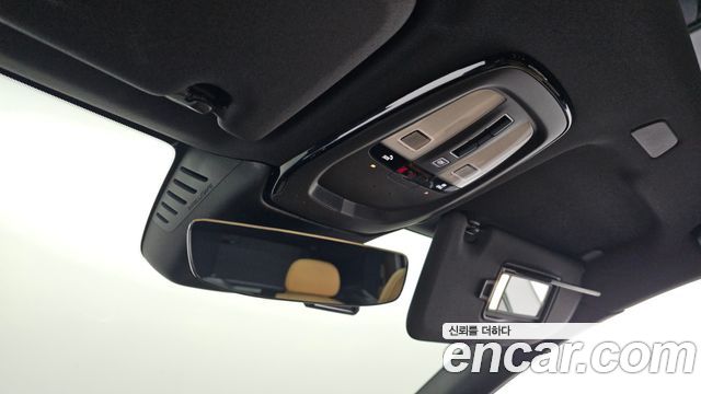 Volvo XC60 (II) B6 Inscirtion 2022 — фото 18