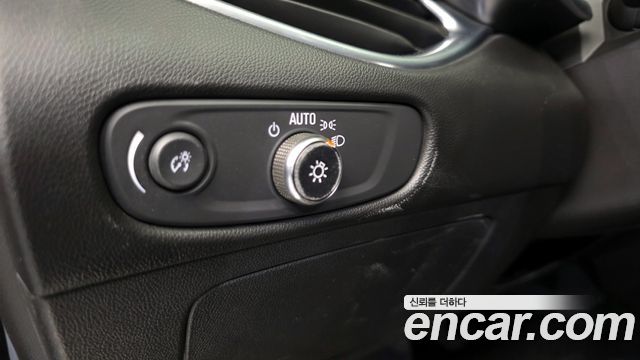 Chevrolet Malibu 1.3 Turbo Redline Premier 2021 — фото 17