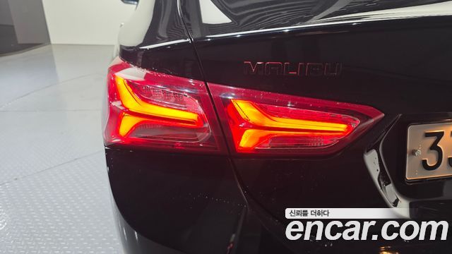 Chevrolet Malibu 1.3 Turbo Redline Premier 2021 — фото 23