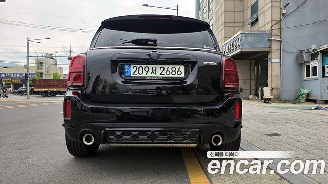 MINI Cooper S Countryman JCW 2nd 2022 — фото 5