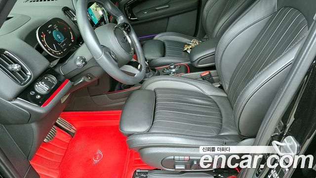 MINI Cooper S Countryman JCW 2nd 2022 — фото 9