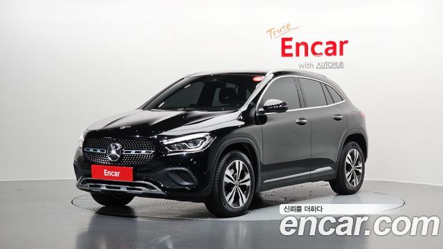 Mercedes-Benz GLA-Class (H247) GLA220