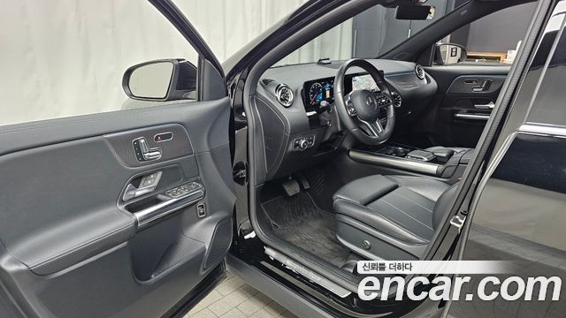 Mercedes-Benz GLA-Class (H247) GLA220 2021 — фото 10
