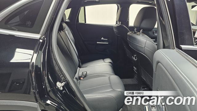 Mercedes-Benz GLA-Class (H247) GLA220 2021 — фото 12