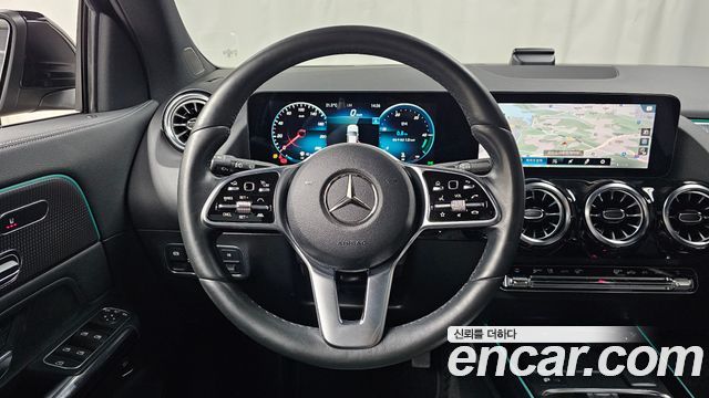 Mercedes-Benz GLA-Class (H247) GLA220 2021 — фото 13