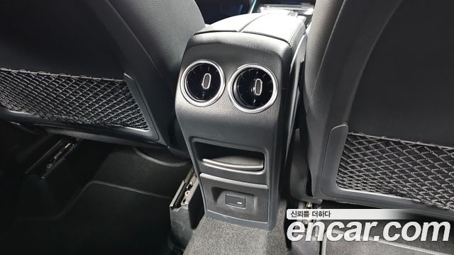 Mercedes-Benz GLA-Class (H247) GLA220 2021 — фото 30