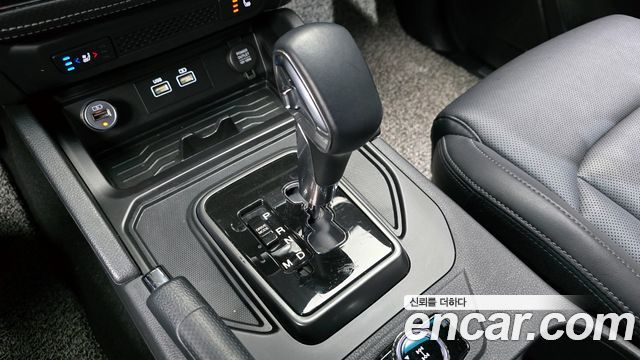 KG Mobility (SsangYong) Rexton Sports Diesel 2.2 4WD Prestige 2023 — фото 9