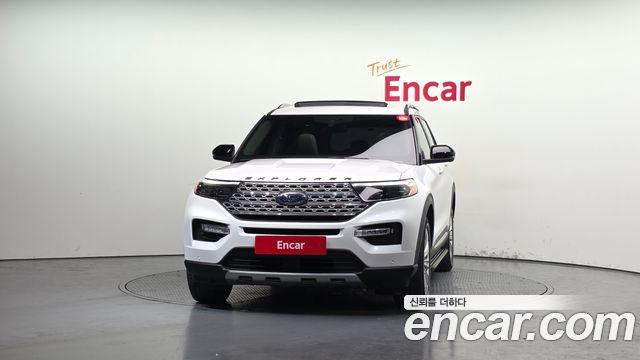 Ford Explorer (VI) 2.3 LimIted 4WD 2021 — фото 3