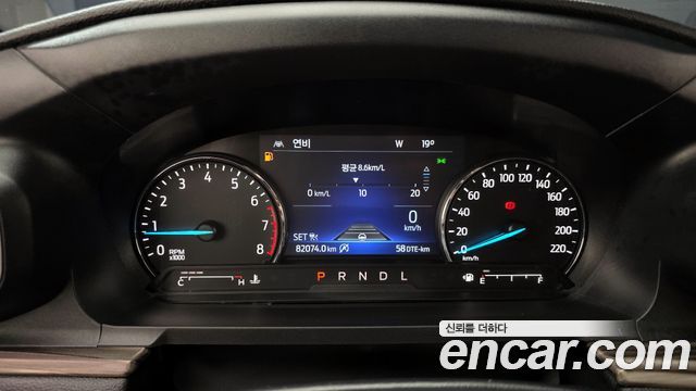 Ford Explorer (VI) 2.3 LimIted 4WD 2021 — фото 8