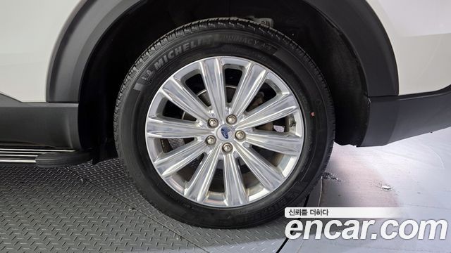 Ford Explorer (VI) 2.3 LimIted 4WD 2021 — фото 21