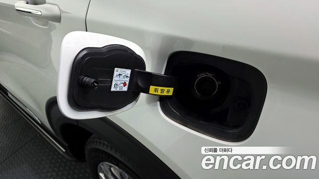 Ford Explorer (VI) 2.3 LimIted 4WD 2021 — фото 26