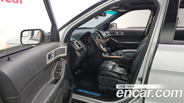 Ford Explorer 3.5 Limited 4WD 5th 2014 — фото 10