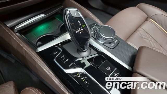 BMW 6 Series GT (G32) 620d xDrive M Sport 2023 — фото 9