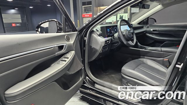Hyundai Sonata The Edge (DN8) 2.0 Premium 2024 — фото 10