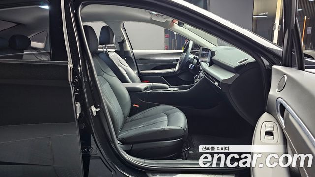 Hyundai Sonata The Edge (DN8) 2.0 Premium 2024 — фото 11