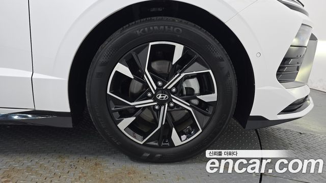 Hyundai Sonata The Edge (DN8) 2.0 Exclusive 2024 — фото 21