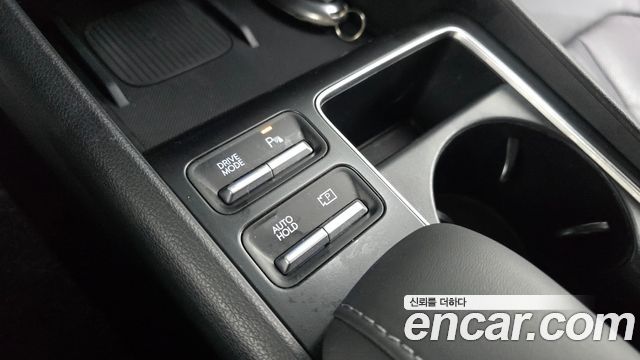 Hyundai Sonata The Edge (DN8) 2.0 Exclusive 2024 — фото 31