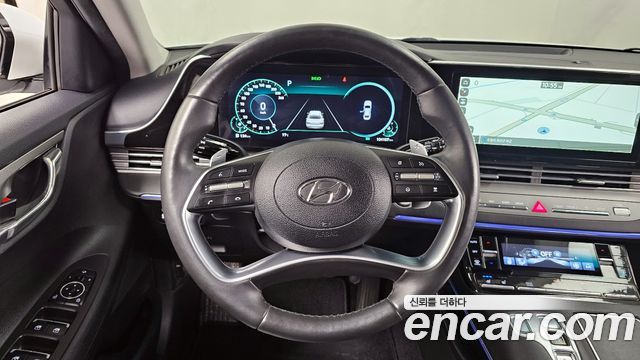 Hyundai Grandeur (IG) 2.5 Le Blanc 2022 — фото 13