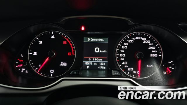 Audi A4 35 TDI Quattro Dynamic B8 2015 — фото 8