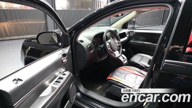 Jeep Compass 2.4 Limited 1st 2017 — фото 10