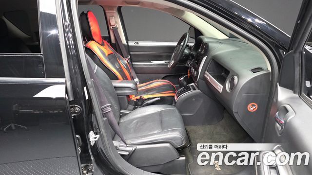 Jeep Compass 2.4 Limited 1st 2017 — фото 11