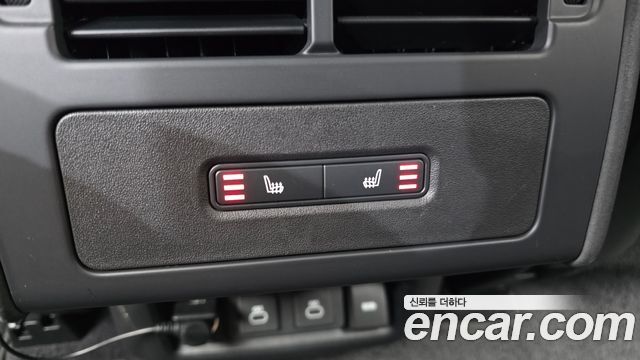 Land Rover Discovery 5 D250 S 2022 — фото 18