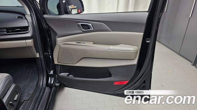Kia Carnival (IV) HEV 9seater Nobless 2025 — фото 24