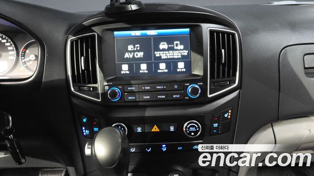 Hyundai Grand Starex 4WD Urban 9-Seater Premium 2021 — фото 14