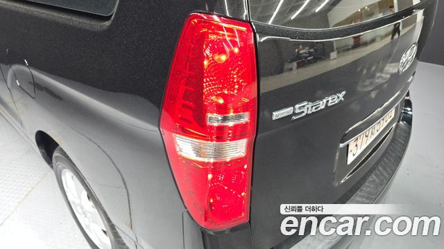 Hyundai Grand Starex 4WD Urban 9-Seater Premium 2021 — фото 23