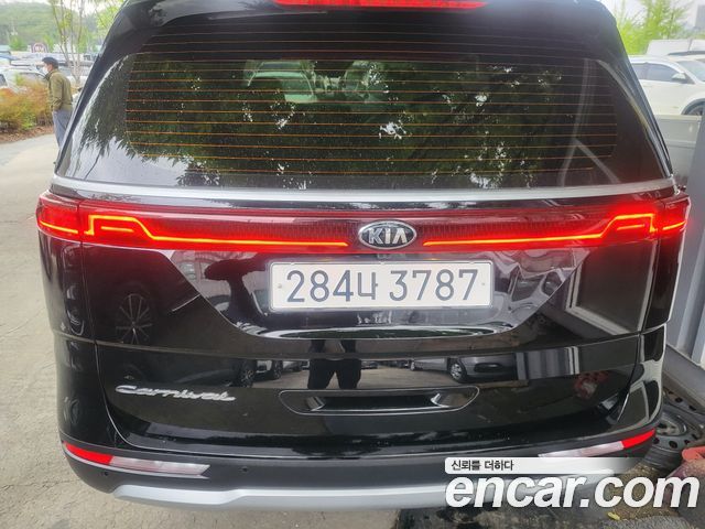 Kia Carnival (IV) Diesel 9-Seater Prestige 2021 — фото 4