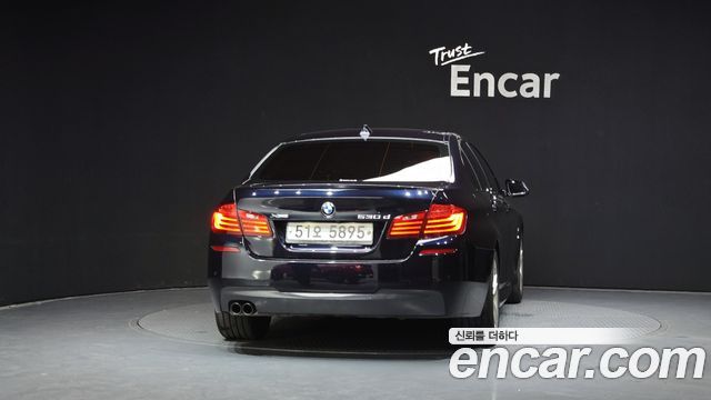 BMW 5 Series (F10) 530d xDrive M Sport 2014 — фото 4