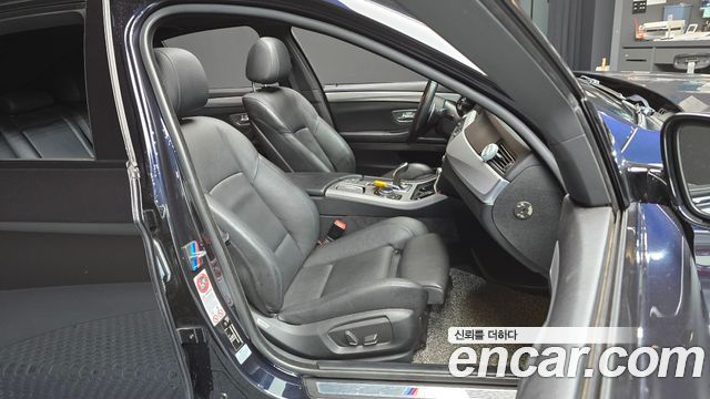 BMW 5 Series (F10) 530d xDrive M Sport 2014 — фото 12