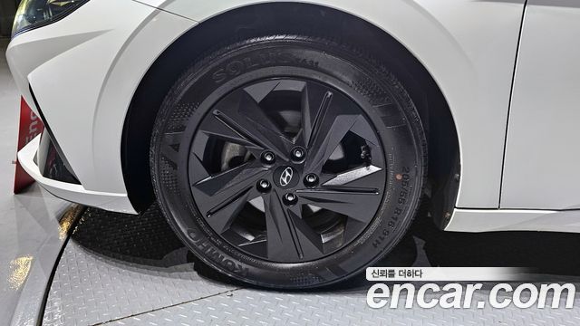 Hyundai Avante (CN7) 1.6 Inspiration 2021 — фото 5