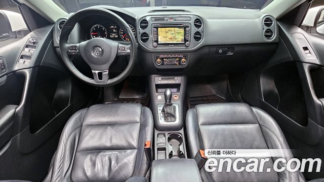 Volkswagen Tiguan 2.0 TDI  Premium 5N 2015 — фото 7