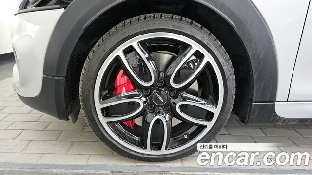 MINI Cooper S JCW 3rd Generation 2021 — фото 33