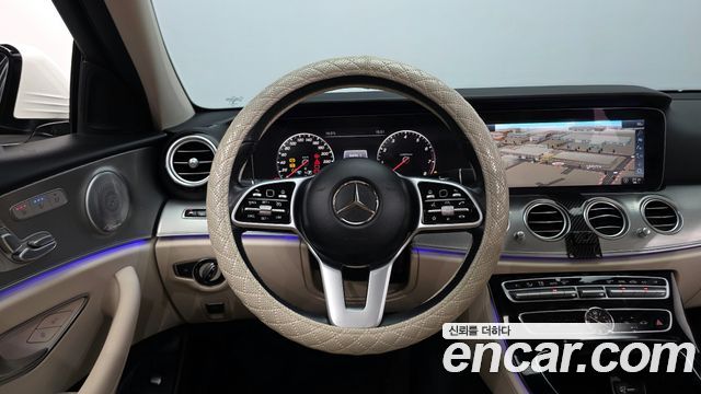 Mercedes-Benz E-Class (W213) E300 AMG Line 2019 — фото 13
