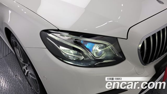 Mercedes-Benz E-Class (W213) E300 AMG Line 2019 — фото 22