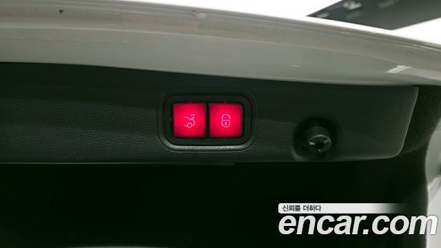 Mercedes-Benz E-Class (W213) E300 AMG Line 2019 — фото 28