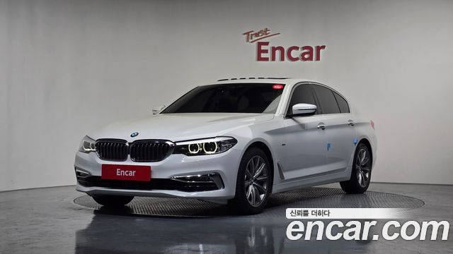 BMW 5 Series (G30) 520i Luxury 2018 — фото 1