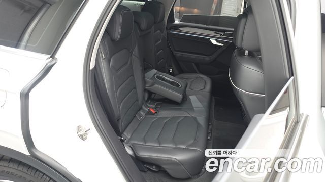 Volkswagen Touareg (III) 3.0 TDI Prestige 2024 — фото 26