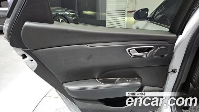 Renault Korea SM6 2.0 LPe RE 2020 — фото 25