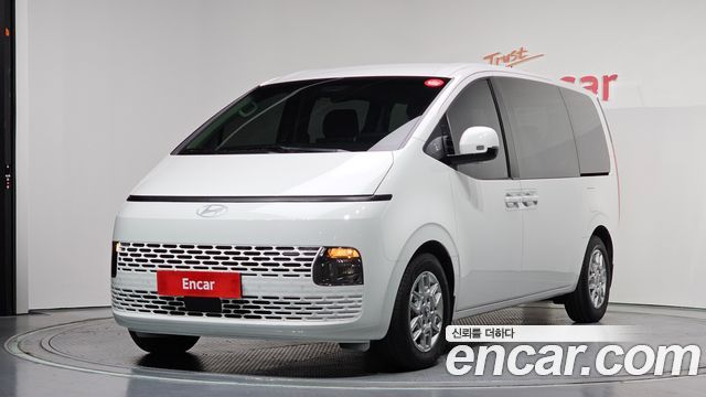 Hyundai Staria Tourer 9-Seater Modern 2025 — фото 1
