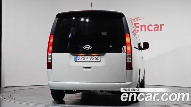 Hyundai Staria Tourer 9-Seater Modern 2025 — фото 4