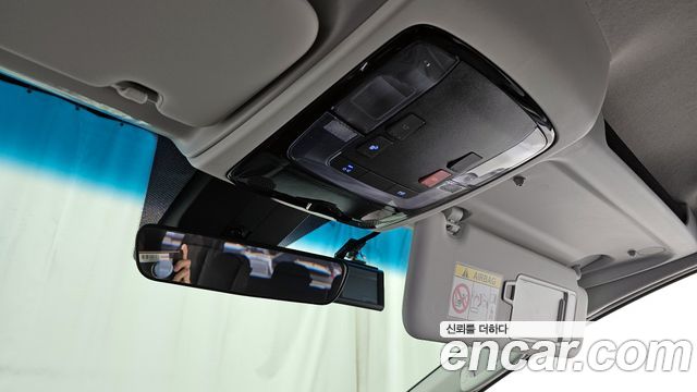 Hyundai Staria Tourer 9-Seater Modern 2025 — фото 21