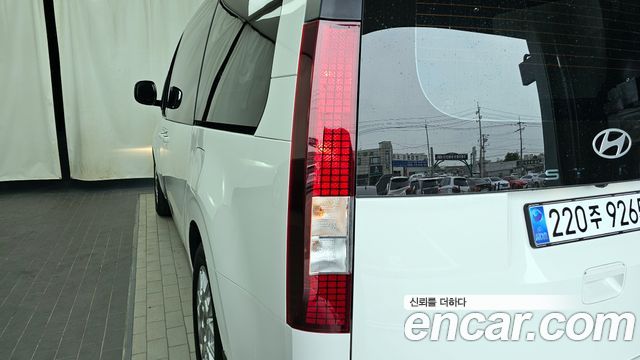 Hyundai Staria Tourer 9-Seater Modern 2025 — фото 29