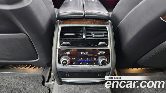 BMW 7 Series (G11) 730Ld xDrive 2016 — фото 17
