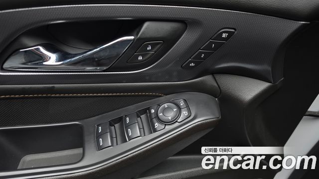 Chevrolet Traverse 3.6 AWD Redline 2021 — фото 18
