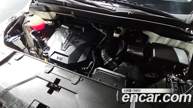 Kia Carnival (IV) Gasoline 9-Seater Noblesse 2023 — фото 6