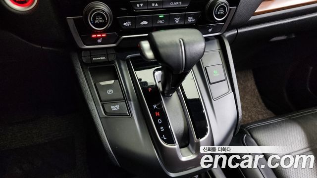 Honda CR-V (V) 1.5 Touring 4WD 2017 — фото 9
